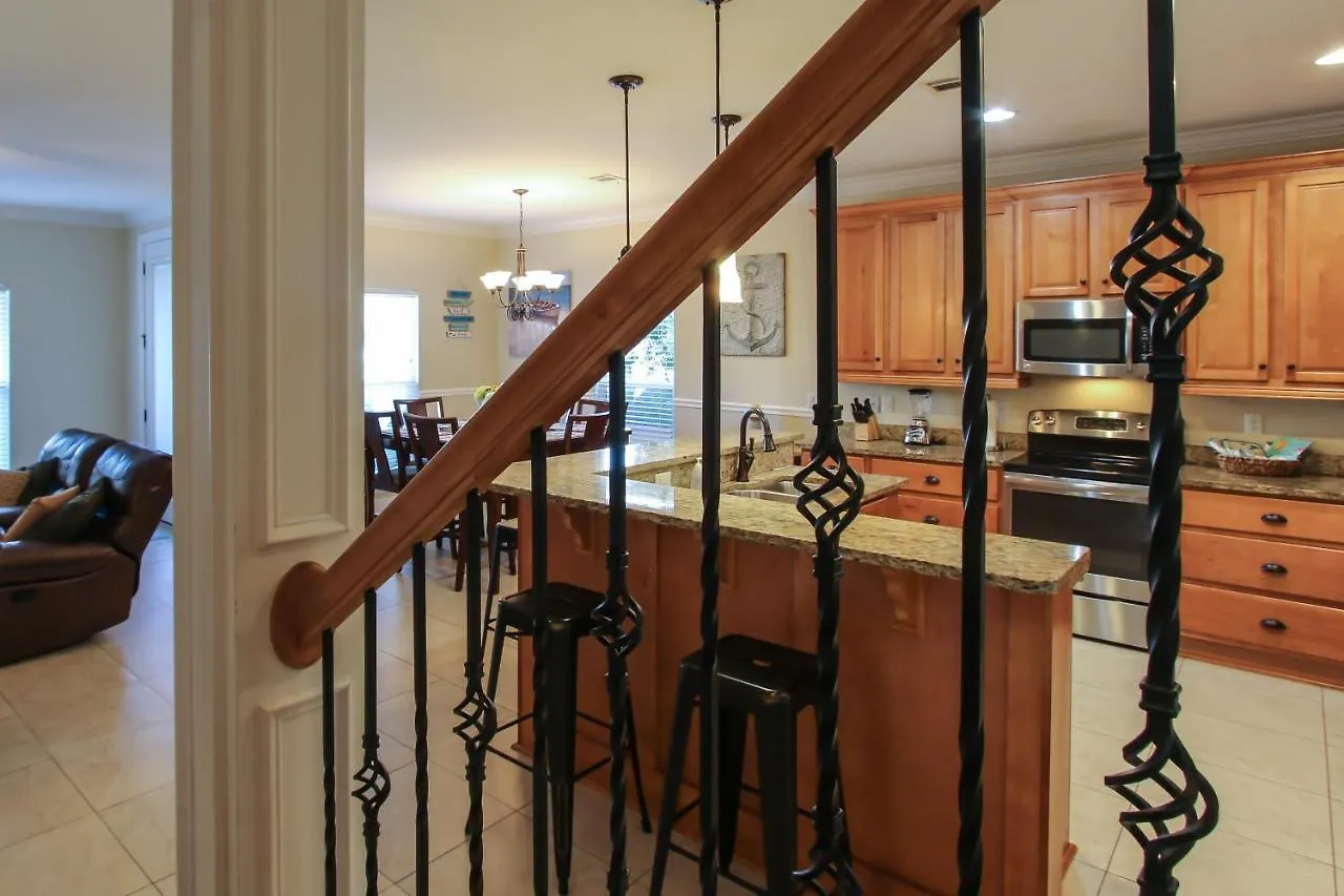 Casa de Férias Amazing 4 Bedroom Vacation Home In The Villages Of Crystal Lakes Destin